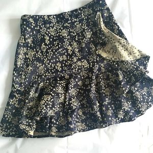 Floral print mini skirt